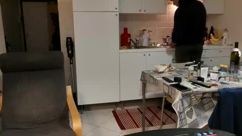 Snapshot of androx77 chatting on 2, 2, 2025 androx77 online show from 2, 2, 2025