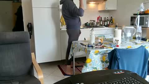 Snapshot of androx77 chatting on 2, 3, 2025 androx77 online show from 2, 3, 2025