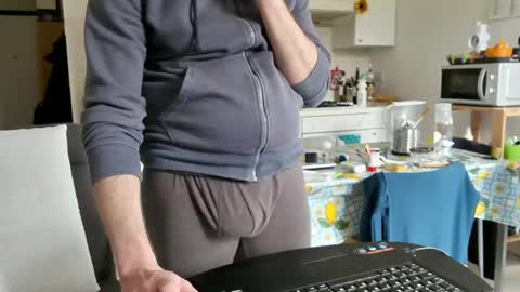 Snapshot of androx77 chatting on 9, 3, 2025 androx77 online show from 9, 3, 2025