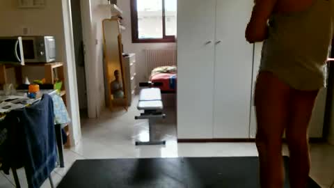 Snapshot of androx77 chatting on 17, 9, 2025 androx77 online show from 17, 9, 2025