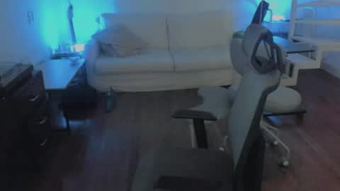 Andrew online show from 19, 4, 2026