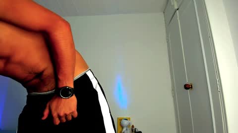 Snapshot of andy_0018 chatting on 5, 2, 2025 Andy online show from 5, 2, 2025