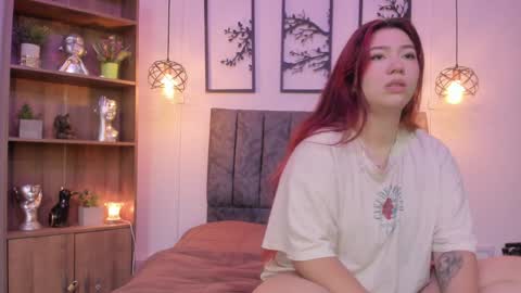 Snapshot of andy_and_emma chatting on 22, 12, 2024 andy_and_emma online show from 22, 12, 2024