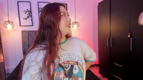 Snapshot of andy_and_emma chatting on 30, 1, 2025 andy_and_emma online show from 30, 1, 2025