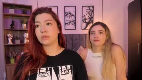 Snapshot of andy_and_emma chatting on 9, 2, 2025 andy_and_emma online show from 9, 2, 2025