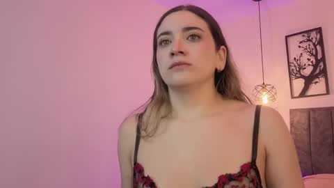 Snapshot of andy_and_emma chatting on 13, 10, 2025 andy_and_emma online show from 13, 10, 2025