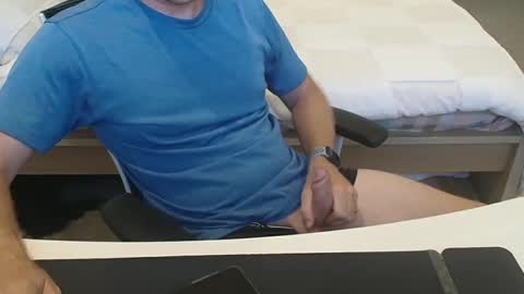 andy_xx79 online show from 21, 1, 2025