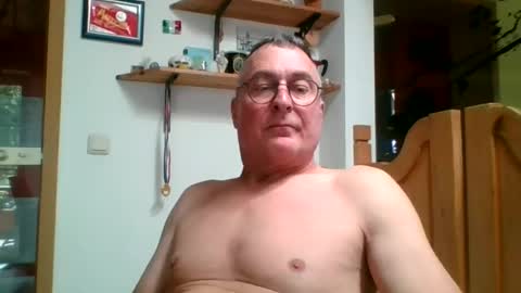 Snapshot of andybayern chatting on 13, 6, 2026 andybayern online show from 13, 6, 2026