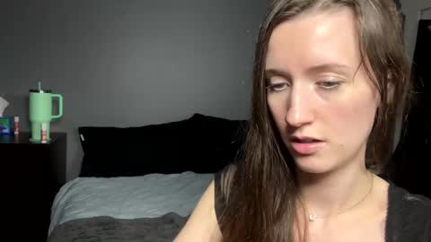 Snapshot of andyhayes69 chatting on 9, 3, 2025 andyhayes69 online show from 9, 3, 2025