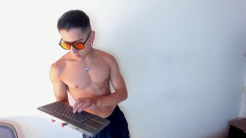 Andy Joy  online show from 30, 1, 2025