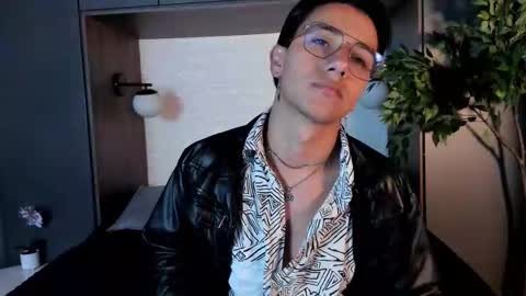 Snapshot of andyjoy_ chatting on 21, 12, 2025 Andy Joy online show from 21, 12, 2025