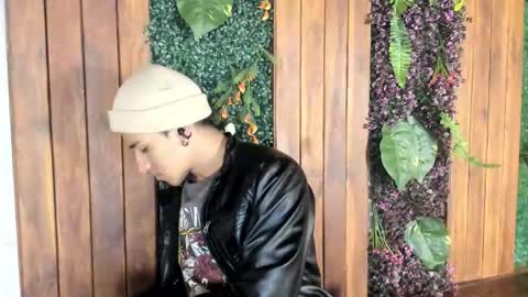 Snapshot of andyjoy_ chatting on 7, 2, 2026 Andy Joy online show from 7, 2, 2026