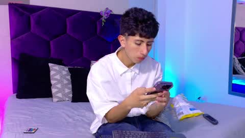 andyjustgame  online show from 7, 4, 2026