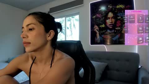 Snapshot of andykiuty chatting on 1, 11, 2025 Andrea online show from 1, 11, 2025