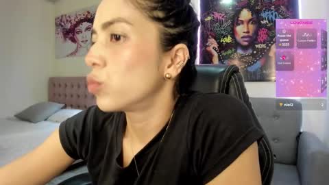 Snapshot of andykiuty chatting on 21, 11, 2025 Andrea online show from 21, 11, 2025