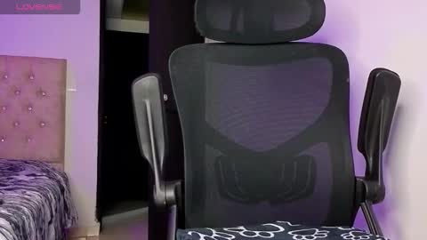 Andy online show from 9, 11, 2025