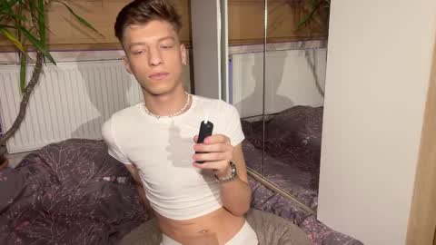 Snapshot of andytwinkkk chatting on 25, 1, 2025 AndyTwinkkk online show from 25, 1, 2025