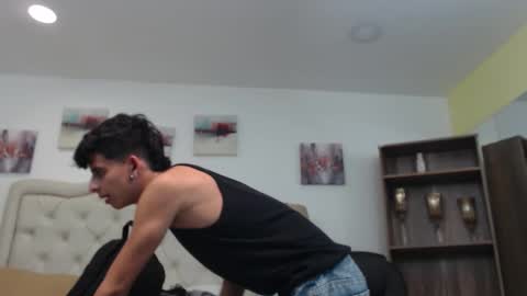 andyxibrat online show from 8, 4, 2026