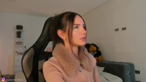      online show from 22, 3, 2026