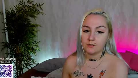 Snapshot of anet_dream chatting on 13, 12, 2025 Anet Dream online show from 13, 12, 2025