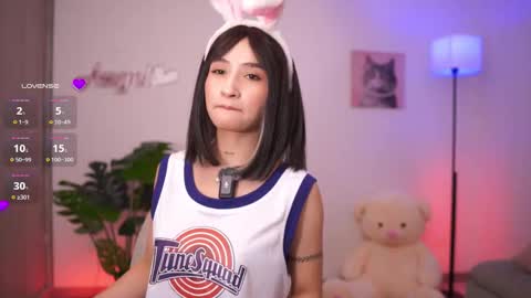 Snapshot of angeeel_ chatting on 23, 10, 2025 Angel online show from 23, 10, 2025