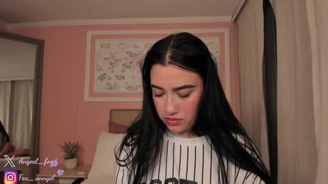 Snapshot of angeel_fox chatting on 16, 1, 2025 Angel online show from 16, 1, 2025