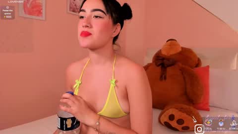 Snapshot of angeel_fox chatting on 9, 2, 2025 Angel online show from 9, 2, 2025