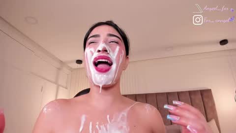 Snapshot of angeel_fox chatting on 22, 2, 2025 Angel online show from 22, 2, 2025