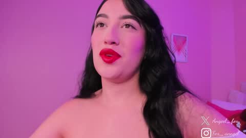 Snapshot of angeel_fox chatting on 10, 9, 2025 Angel online show from 10, 9, 2025