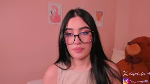 Snapshot of angeel_fox chatting on 13, 11, 2025 Angel online show from 13, 11, 2025