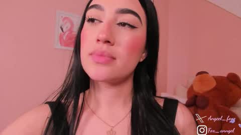 Snapshot of angeel_fox chatting on 28, 11, 2025 Angel online show from 28, 11, 2025