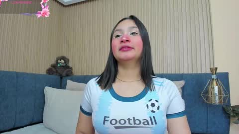 Snapshot of angel__ponce chatting on 21, 9, 2025 angel__ponce online show from 21, 9, 2025