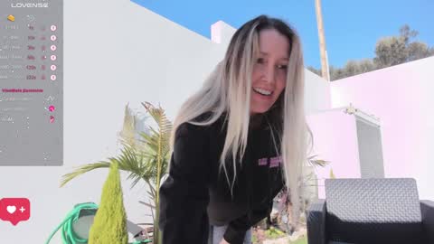 Snapshot of angel_danm_milf chatting on 16, 1, 2025 Patricia - online show from 16, 1, 2025