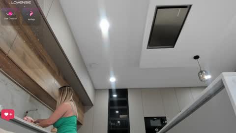 Snapshot of angel_danm_milf chatting on 6, 2, 2025 Patricia - online show from 6, 2, 2025