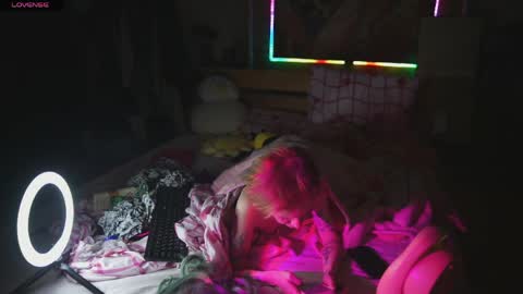 angel_dia online show from 28, 4, 2026