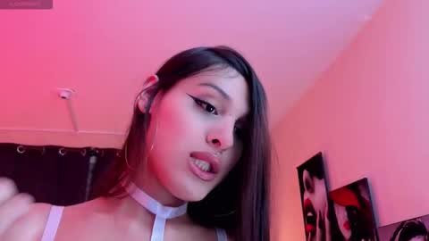 Snapshot of angel_dragun chatting on 3, 10, 2025 Angel-dragun online show from 3, 10, 2025