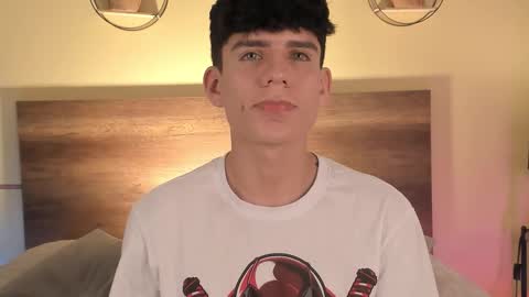 Snapshot of angel_eros_ chatting on 6, 2, 2026 Angel online show from 6, 2, 2026