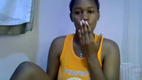 Snapshot of angel_mia5 chatting on 22, 7, 2026 angel_mia5 online show from 22, 7, 2026