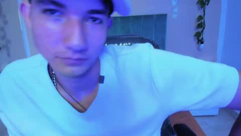 Snapshot of angel_of_sinn chatting on 11, 4, 2026 angel_of_sinn online show from 11, 4, 2026