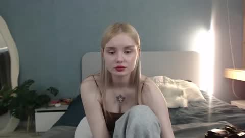 Snapshot of angel_share chatting on 14, 6, 2026 Angela online show from 14, 6, 2026