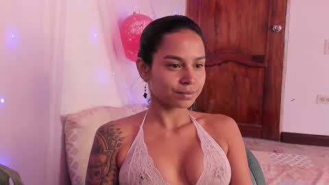 Snapshot of angel_smile18 chatting on 29, 9, 2025 angel online show from 29, 9, 2025