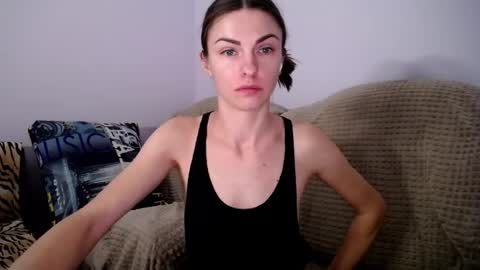 Snapshot of angel_zoe77 chatting on 10, 12, 2024 Zoe online show from 10, 12, 2024