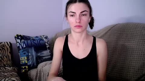 Snapshot of angel_zoe77 chatting on 2, 1, 2025 Zoe online show from 2, 1, 2025