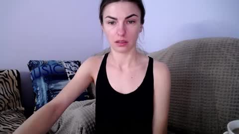 Snapshot of angel_zoe77 chatting on 7, 1, 2025 Zoe online show from 7, 1, 2025