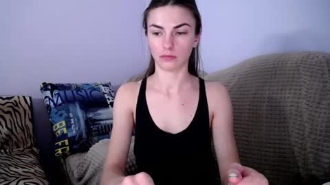 Snapshot of angel_zoe77 chatting on 11, 1, 2025 Zoe online show from 11, 1, 2025