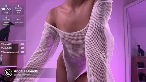 Snapshot of angela_bonetti chatting on 20, 12, 2024 Angela Bonetti online show from 20, 12, 2024