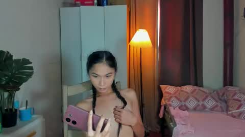 Snapshot of angela_mccollins chatting on 18, 9, 2025 angela online show from 18, 9, 2025