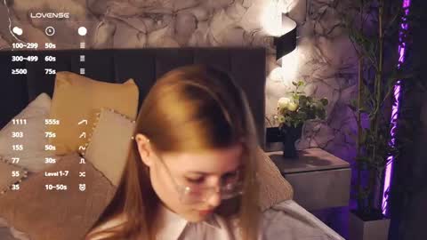 Mary online show from 15, 4, 2026