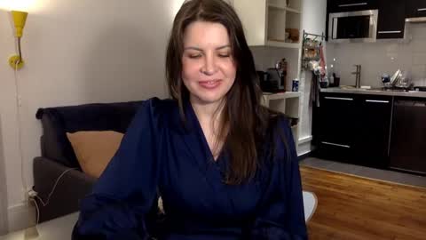 Angela online show from 24, 1, 2025