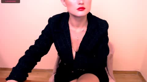 Snapshot of angelalice_ chatting on 9, 12, 2024 Alice online show from 9, 12, 2024